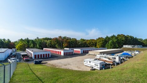 Harbor Park Storage facility exterior.