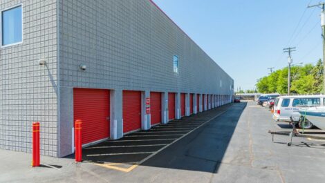 Drive-up access units and boat and car parking at National Storage in Southfield, MI.
